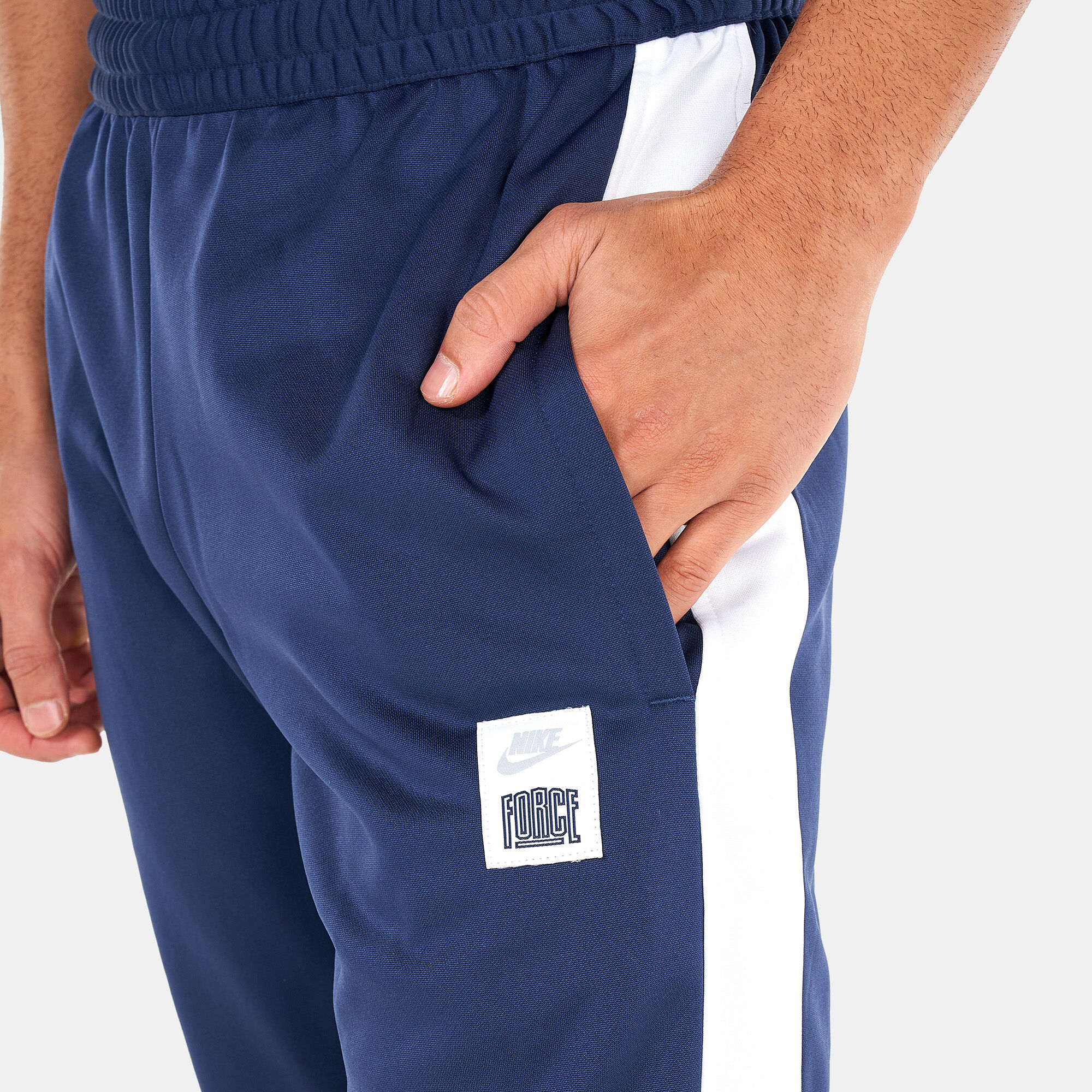 Nike basketball clearance therma pants