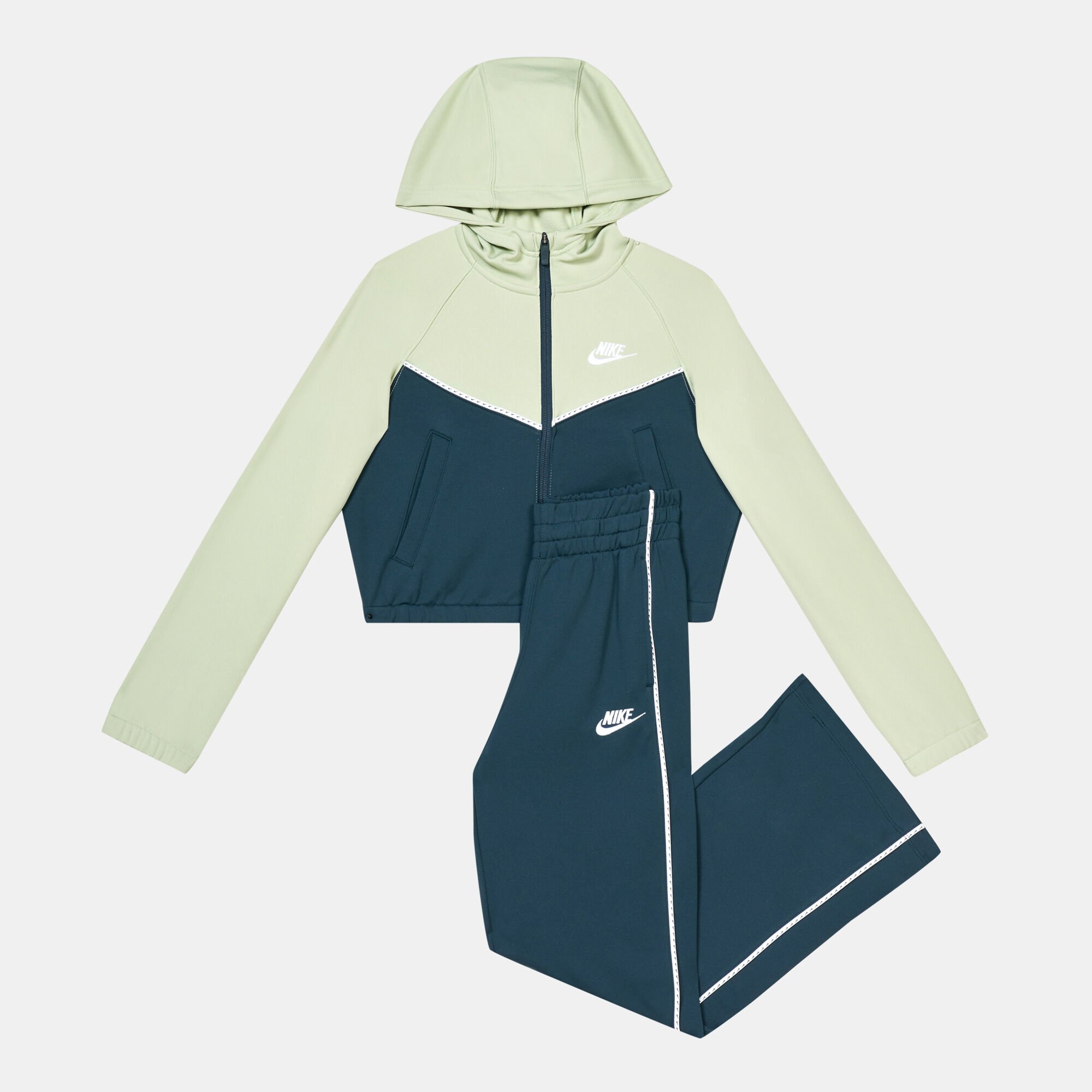 Cheap childrens nike tracksuits store