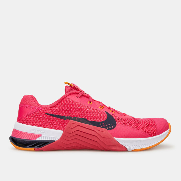 Nike Women's Metcon 7 Shoe Pink image number 0