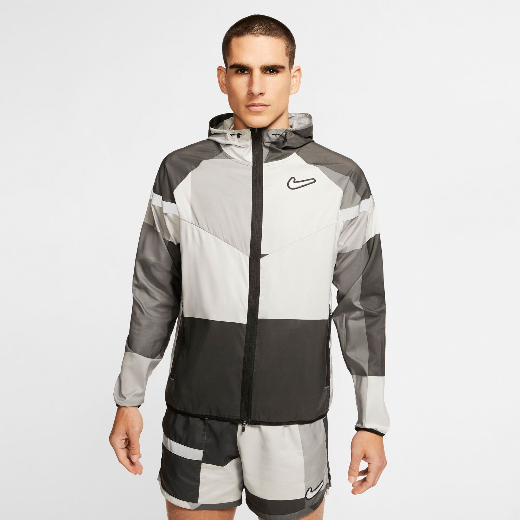 Nike wild top windrunner jacket