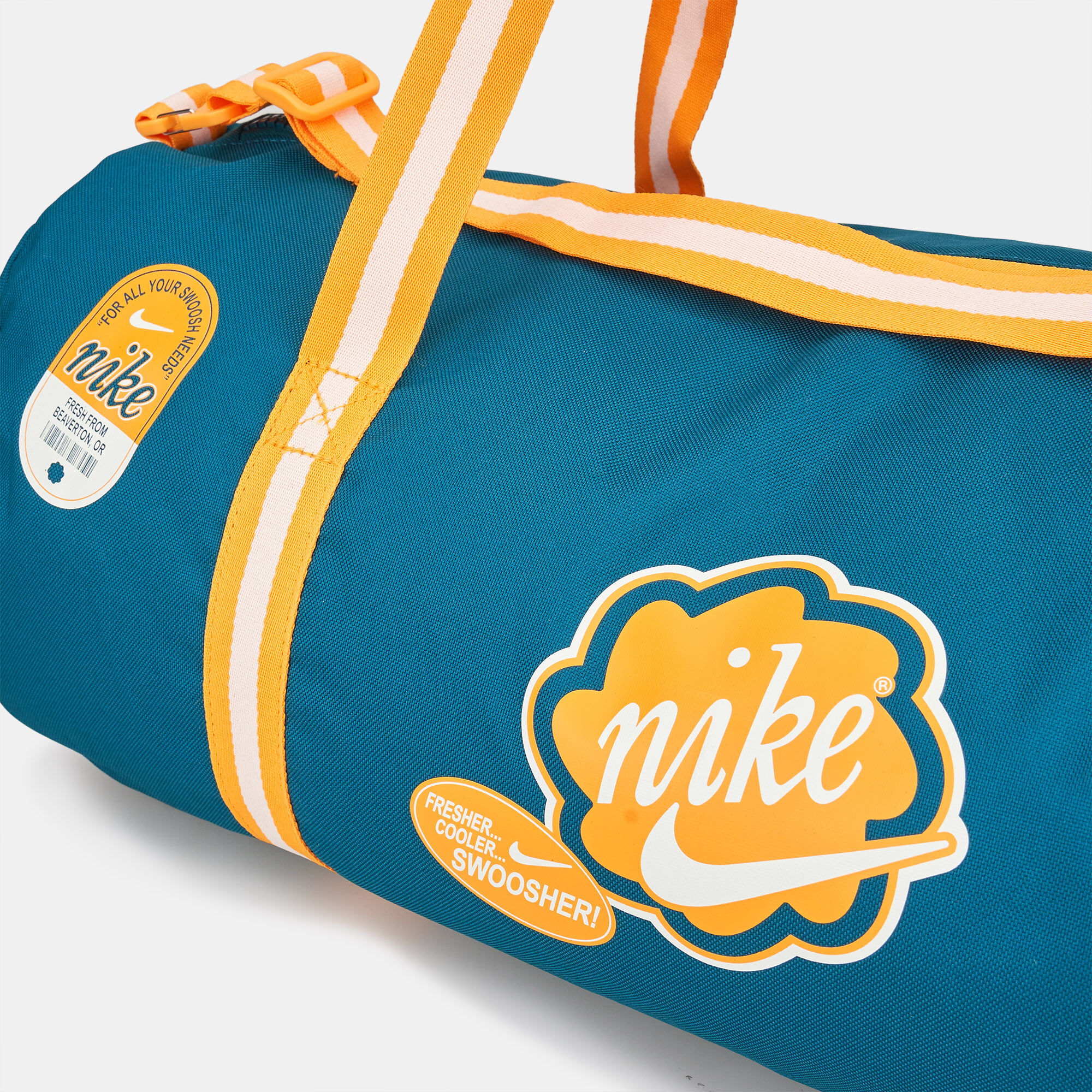Nike duffel sale bag green