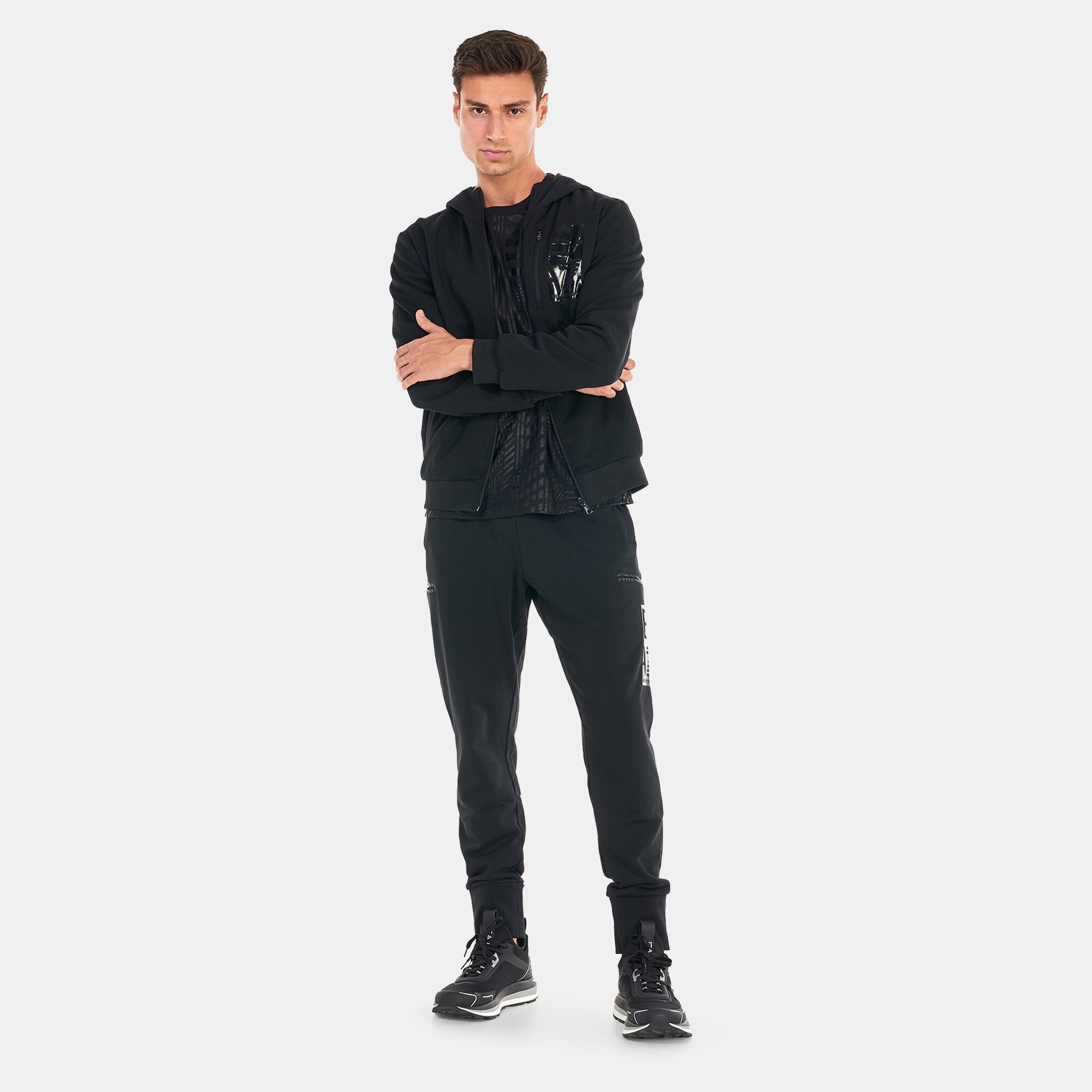 Men s Train Graphic Series Joggers Black EA7 Emporio Armani in Kuwait SSS