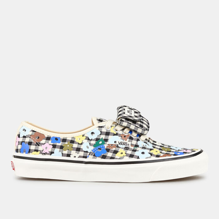 Vans x Sandy Liang Authentic 44 DX Unisex Shoe Black image number 0