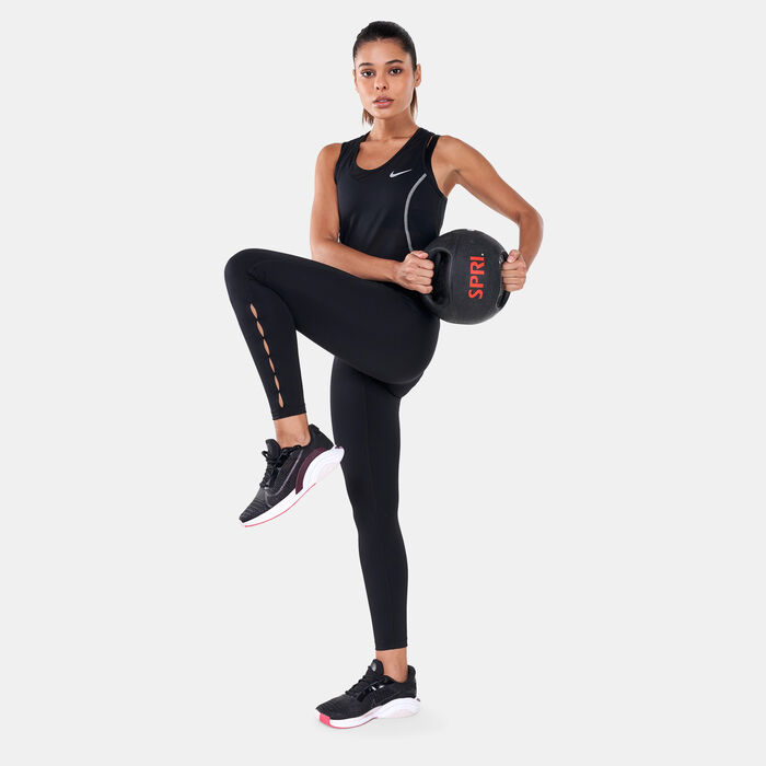 Buy Nike Women's Yoga Dri-FIT Leggings Black in Kuwait -SSS