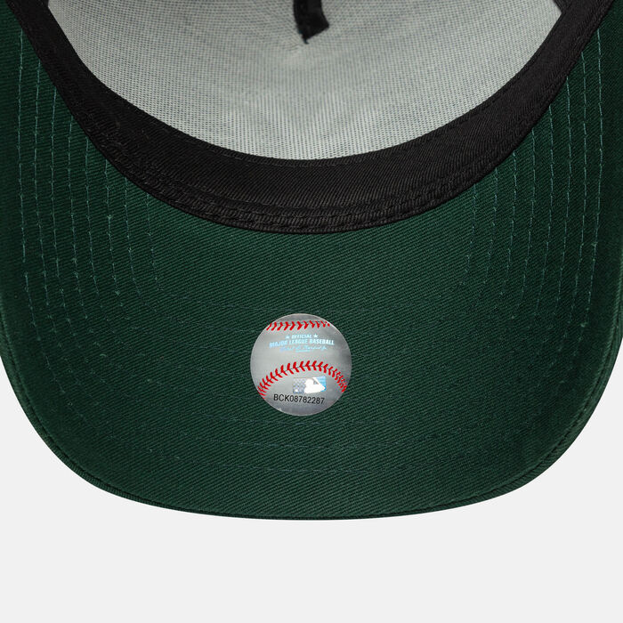 New Era Men's MLB New York Yankees League Essential 9FORTY A-Frame Cap Green image number 4