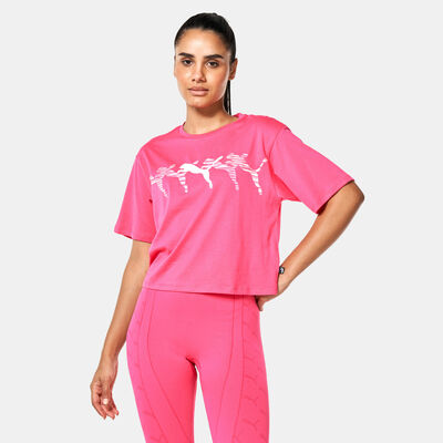 PUMA Women's Essential+ Logo Lab T-Shirt Pink
