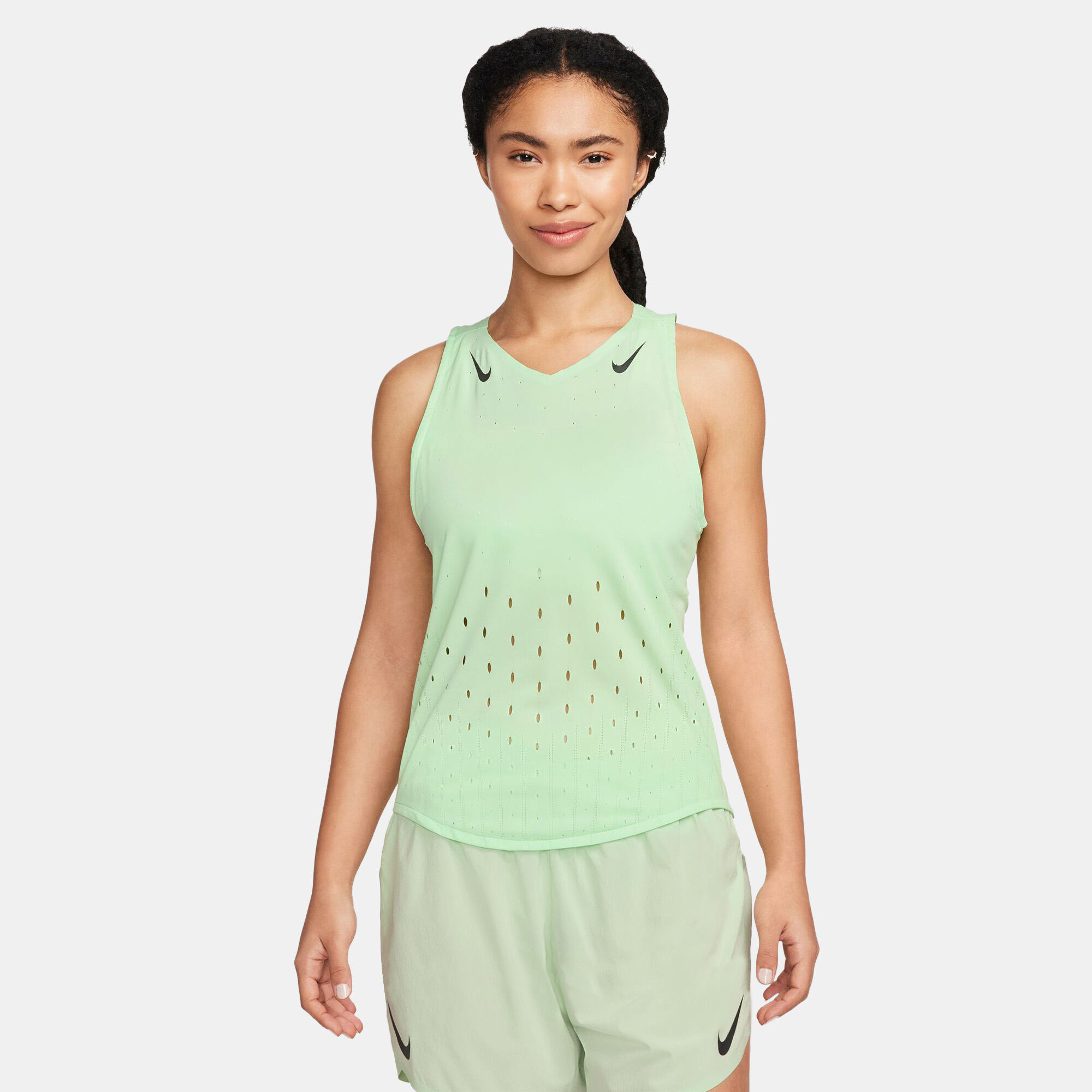 Women s AeroSwift Dri FIT ADV Running Vest Green Nike in Kuwait SSS