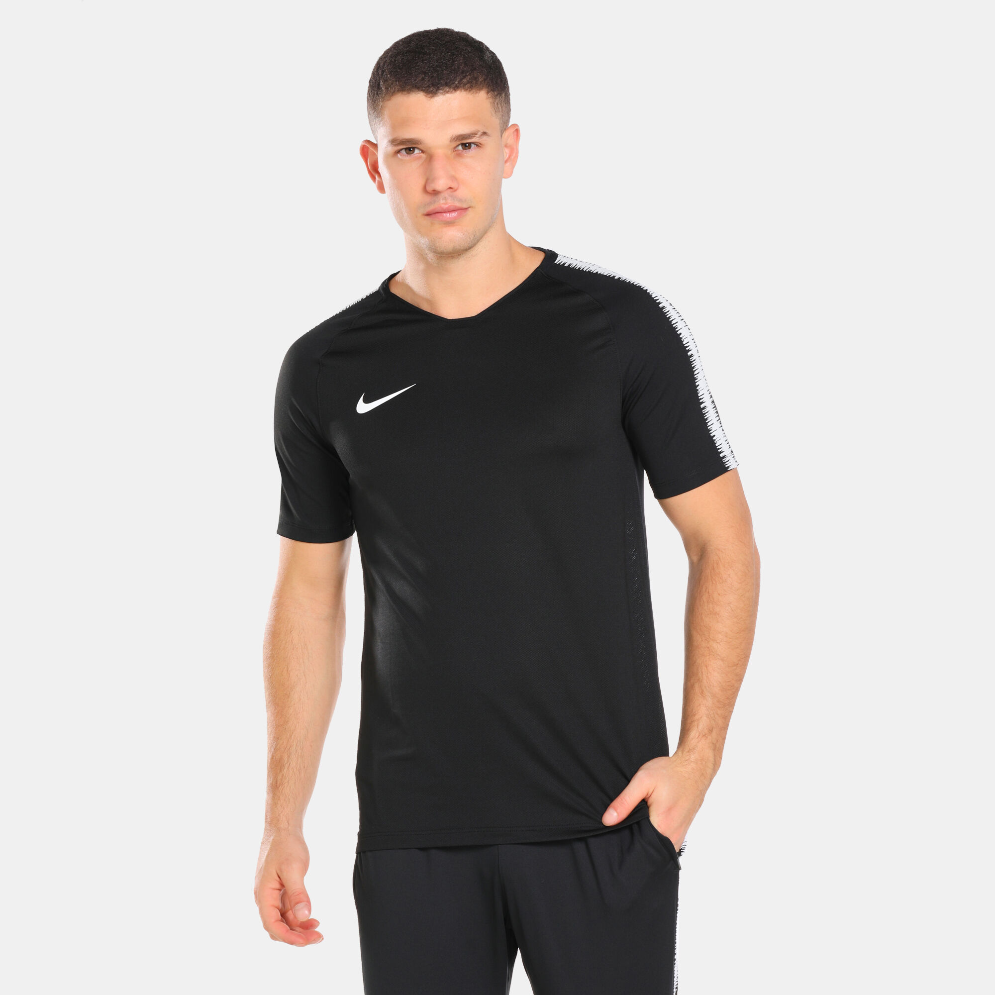 Nike Men s Breathe Squad Football T Shirt