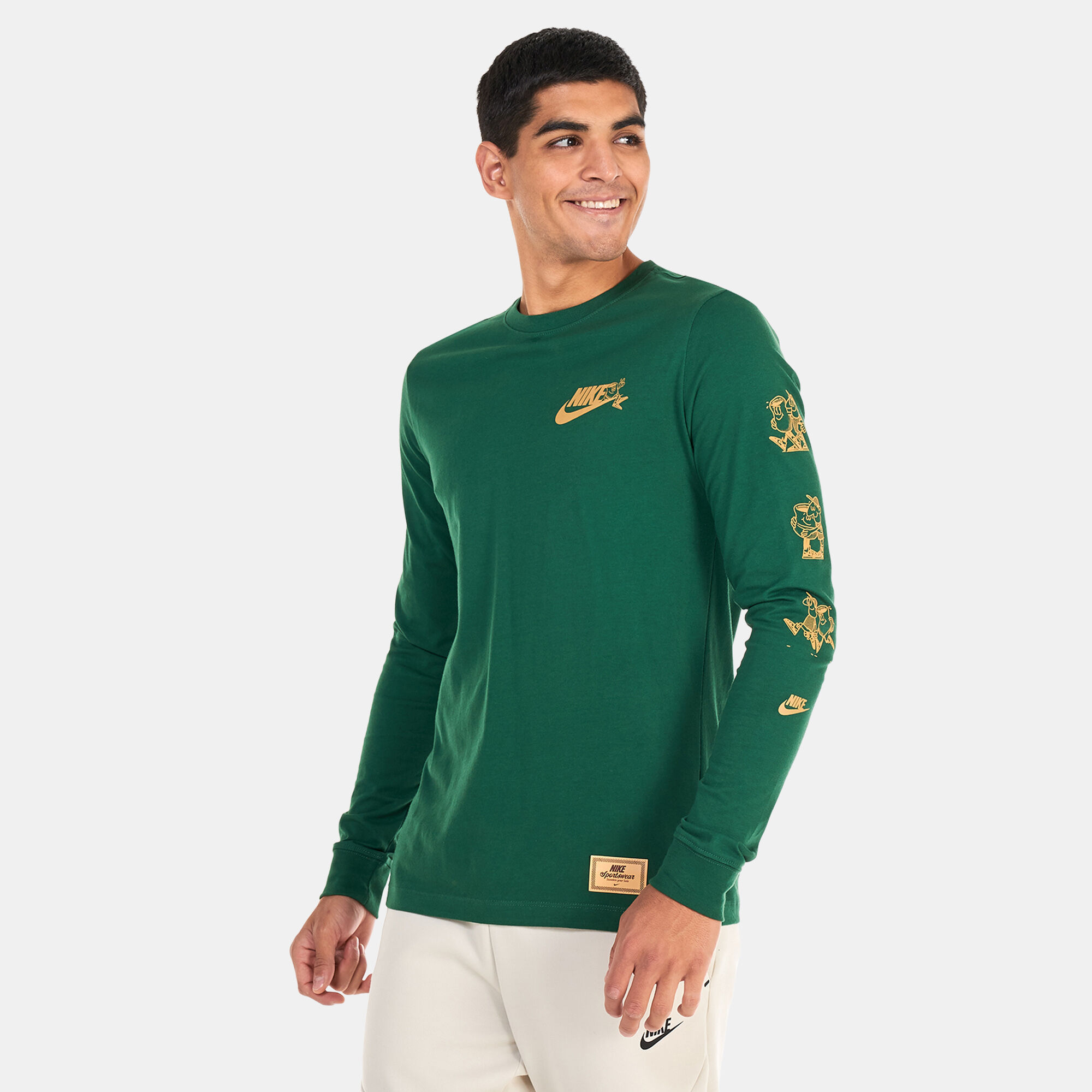 Men s Sportswear Long Sleeve T Shirt Green Nike in Kuwait SSS