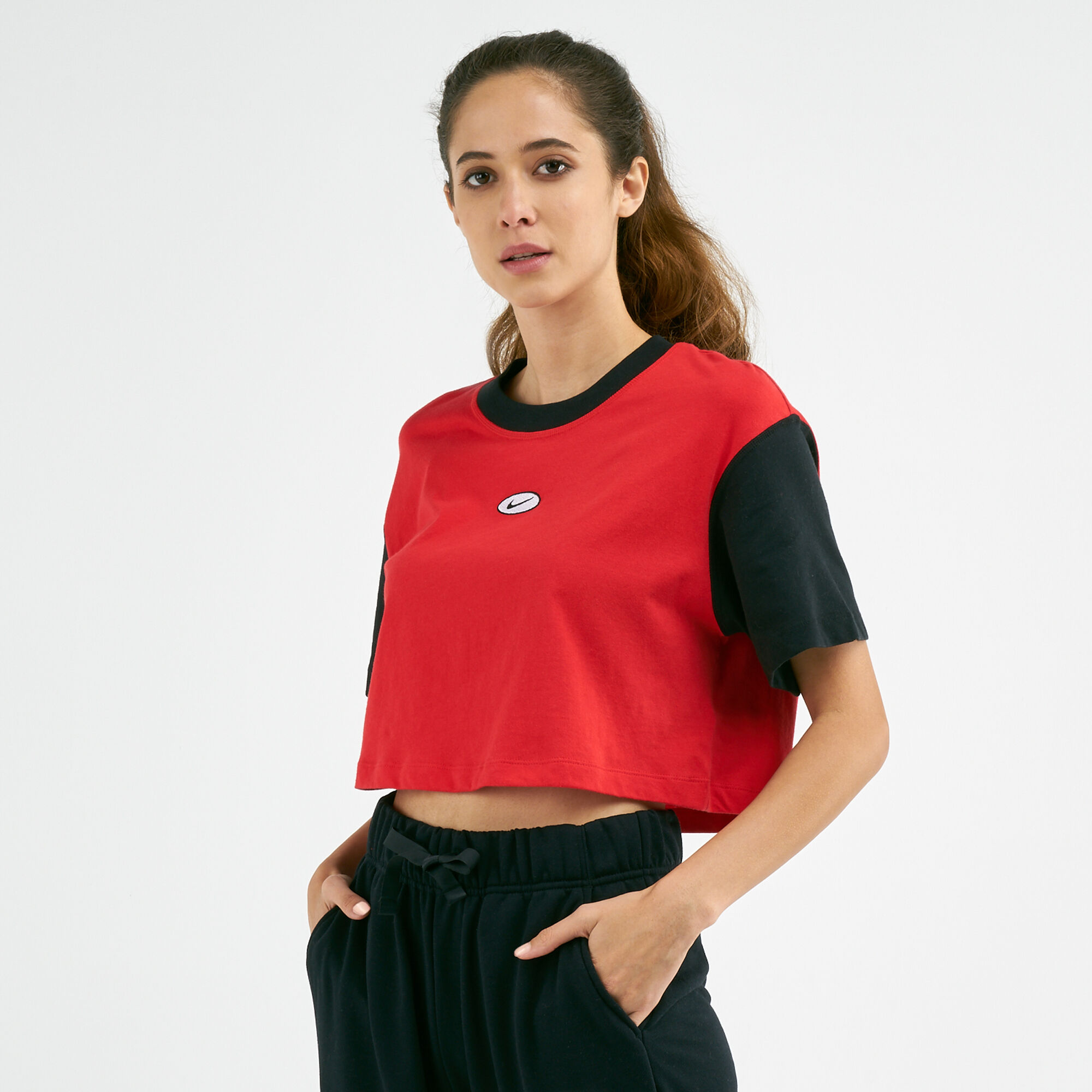 Nike swoosh crop top new arrivals