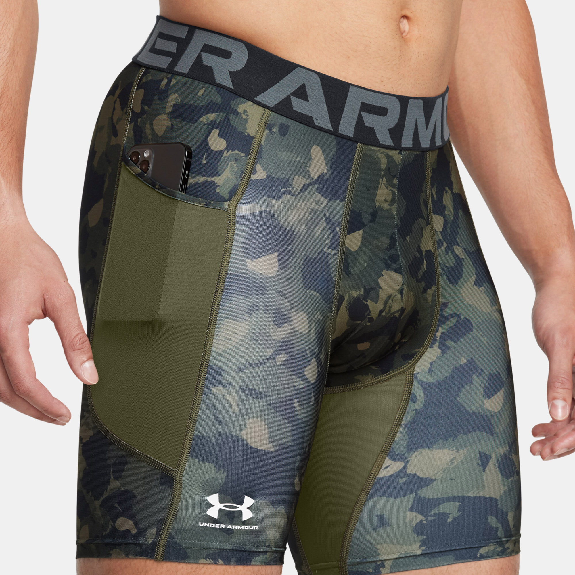 Men s HeatGear Printed Training Compression Shorts Green Under Armour in Kuwait SSS