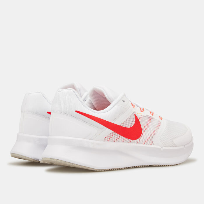 Nike Men's Run Swift 3 Road Running Shoe White image number 3