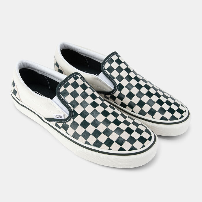 Vans Classic Checkerboard Unisex Slip-On Shoes Multi image number 1