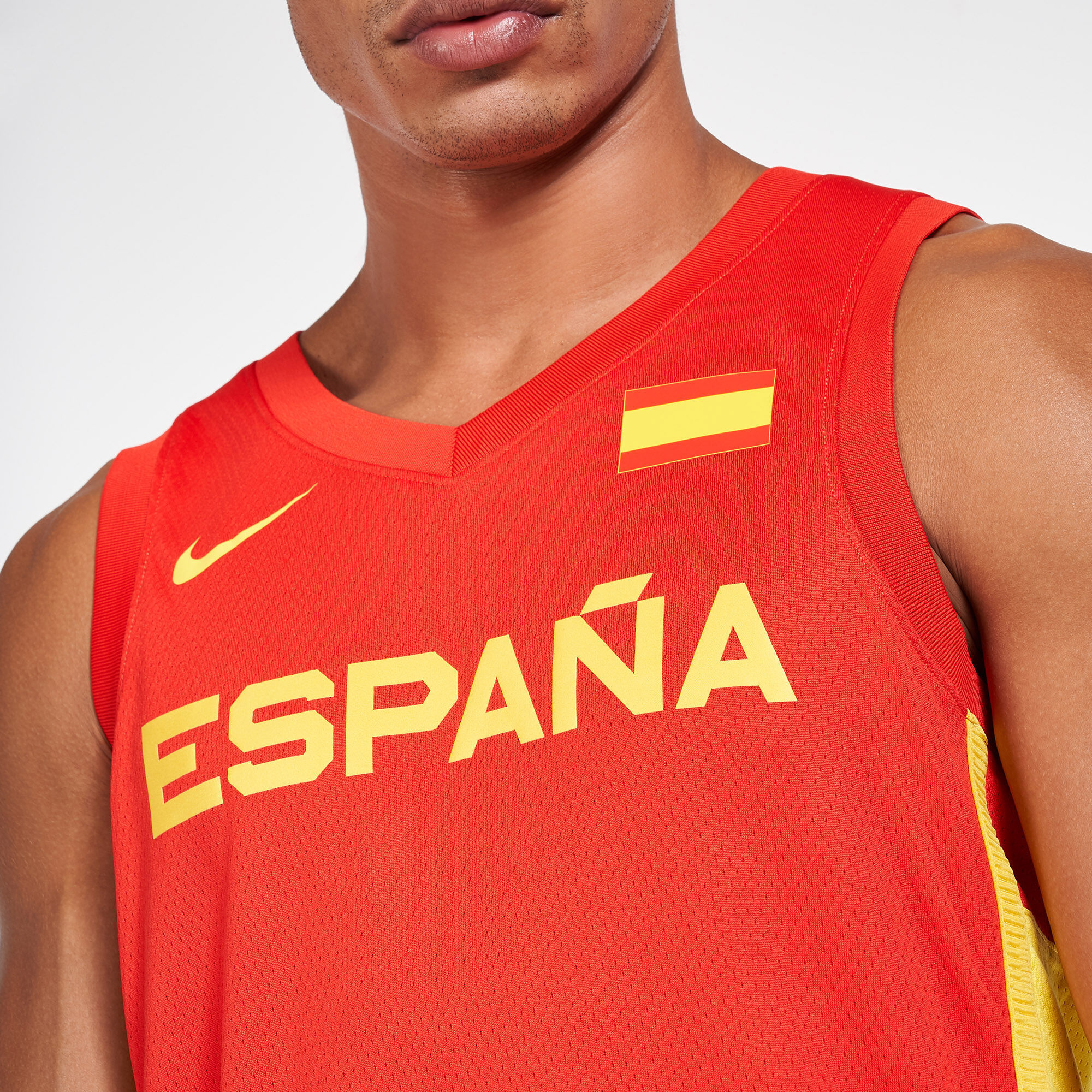 Nike top spain basketball