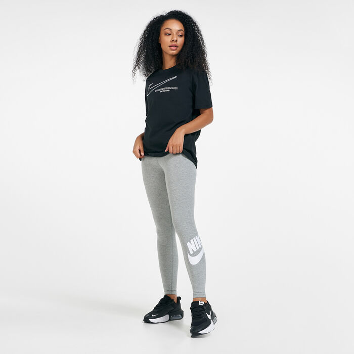 Nike Women's Sportswear Essential Futura Leggings Grey image number 2