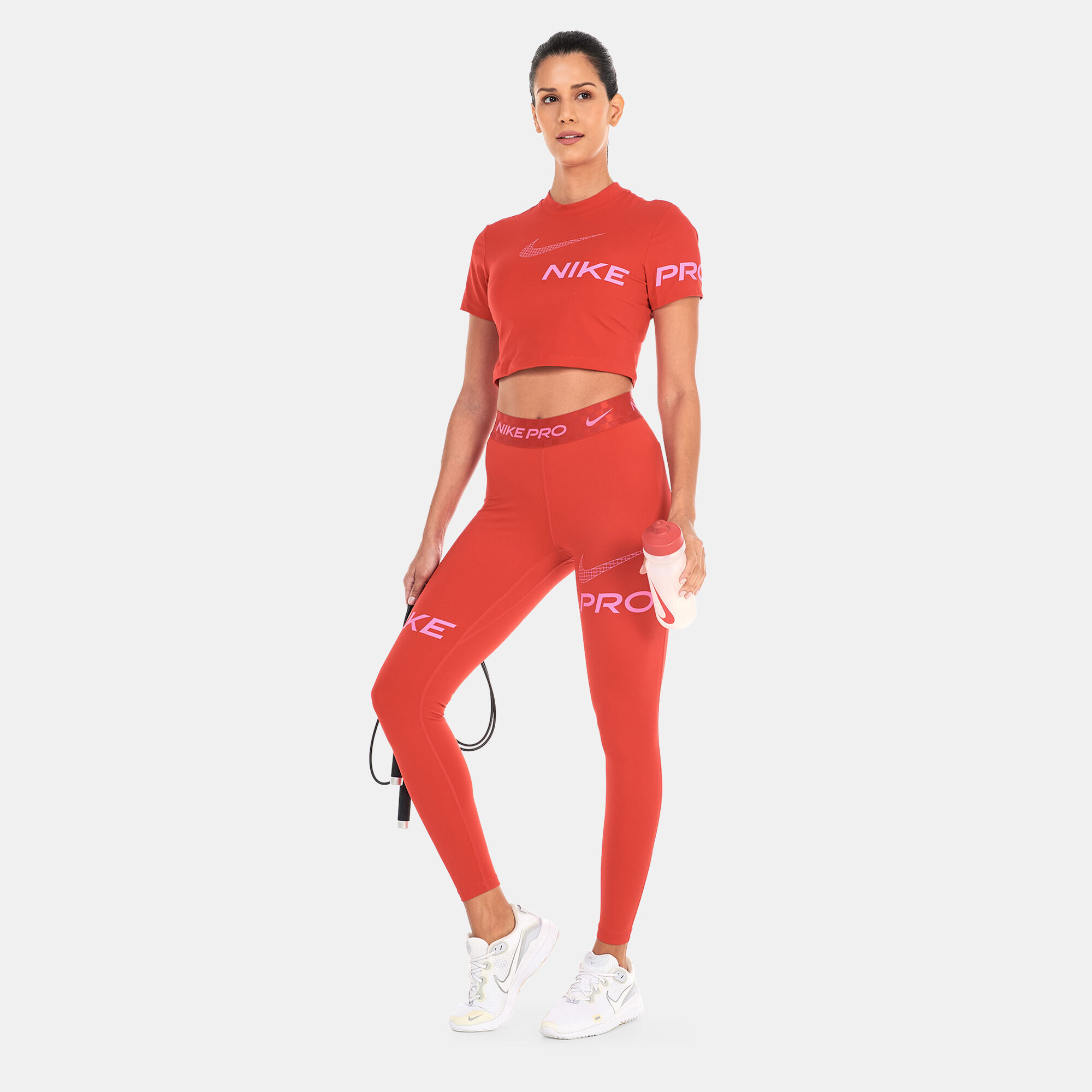 Nike crop top and leggings set top
