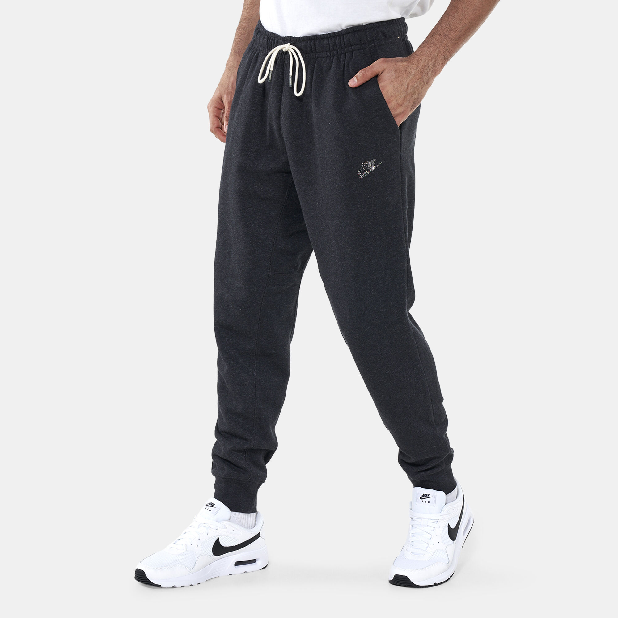 Men s Sportswear Sport Essentials Joggers