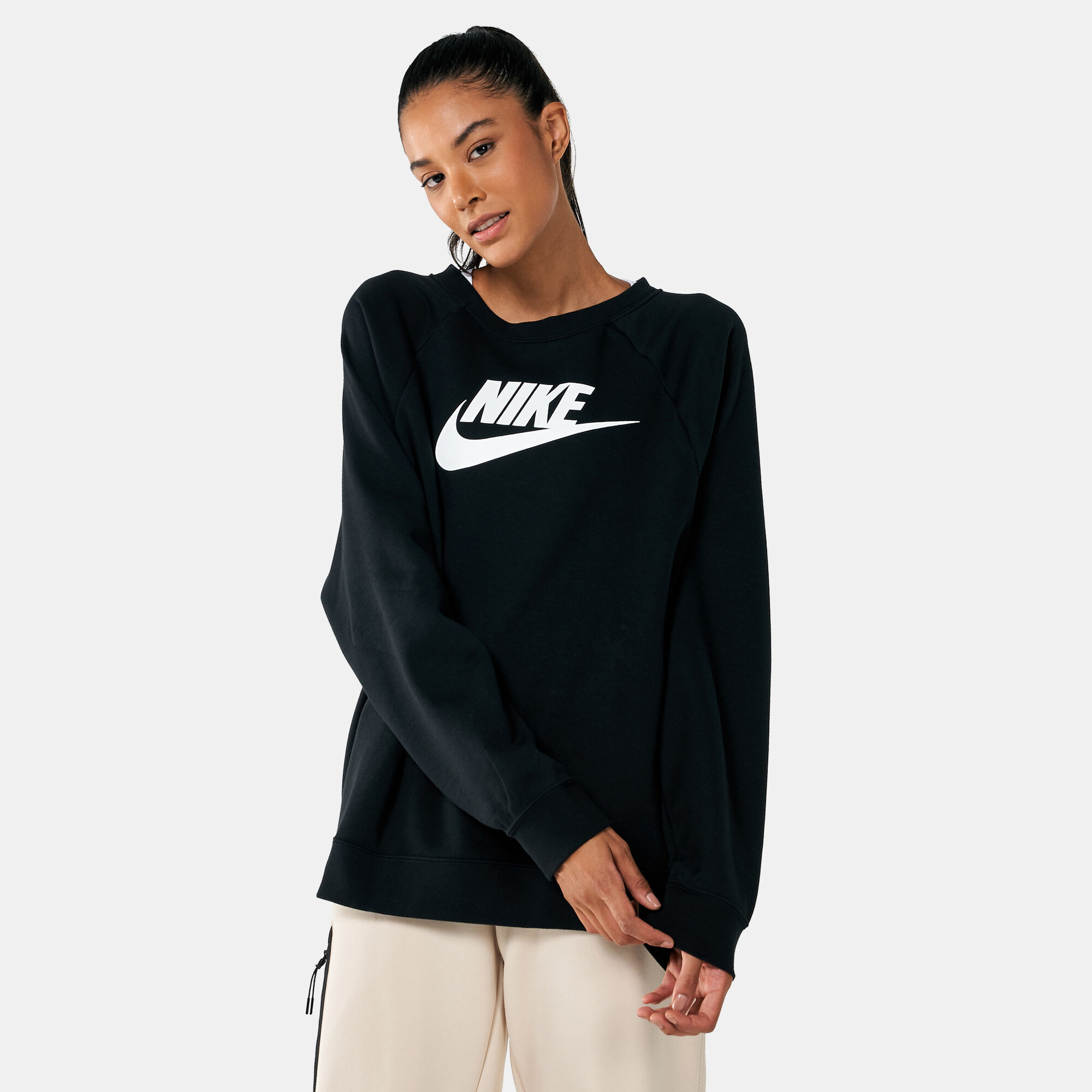 Nike women's essential sweatshirt deals