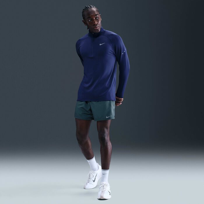 Nike Men's Stride Therma-FIT Winterized Running Top Blue image number 3